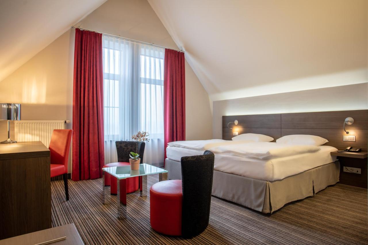 Golf & Country Hotel - Clervaux Luaran gambar
